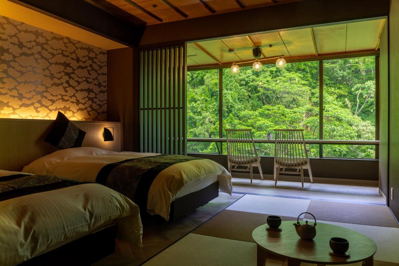 Yamanakaonsen Ohanami Kyubei Kaga  Zewnętrze zdjęcie