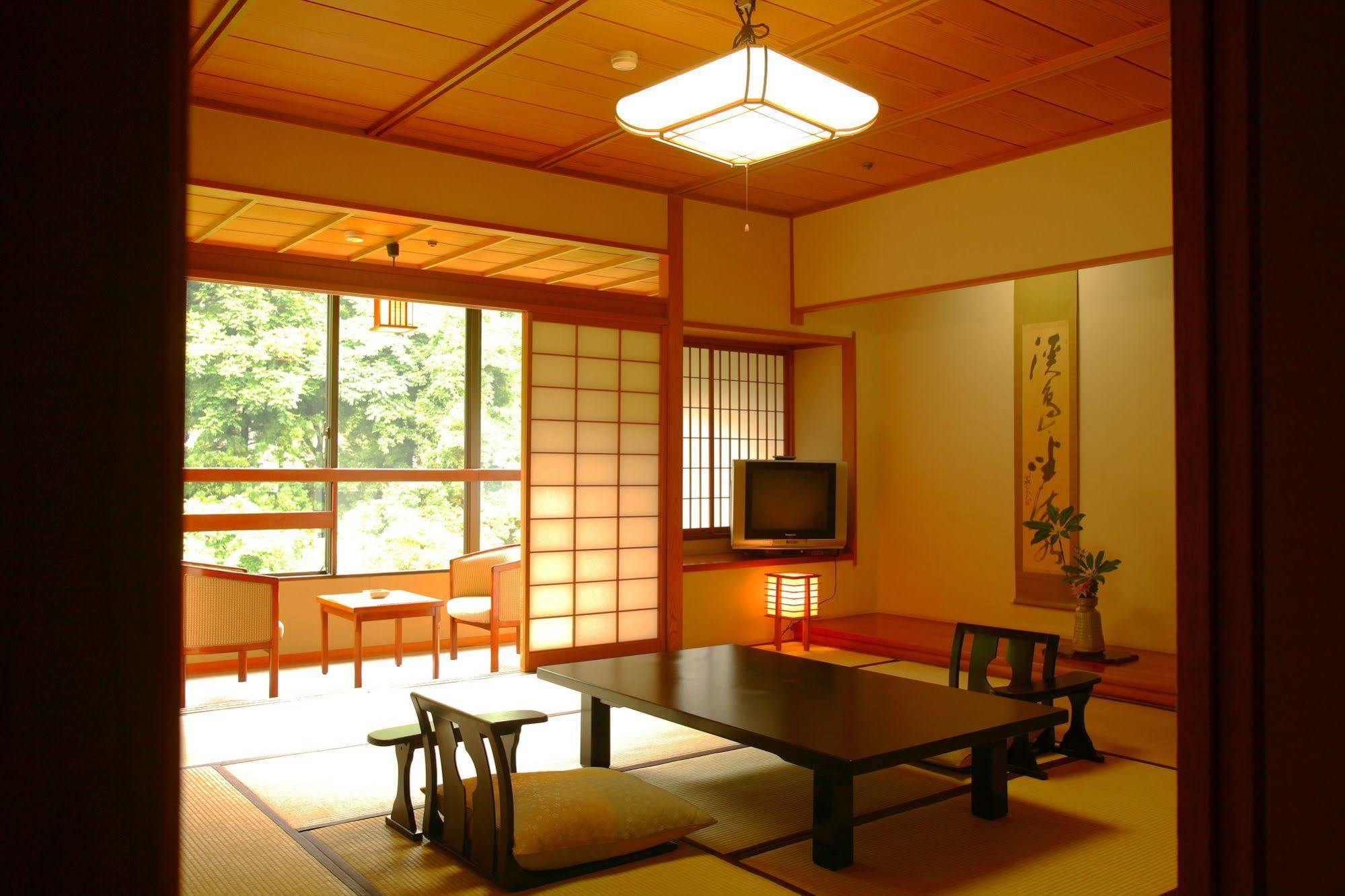 Yamanakaonsen Ohanami Kyubei Kaga  Zewnętrze zdjęcie